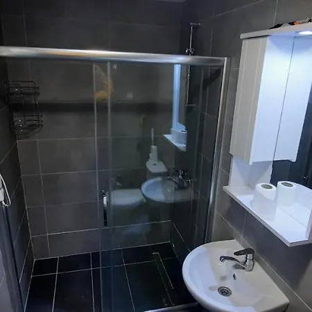 Vlae New * Skopje